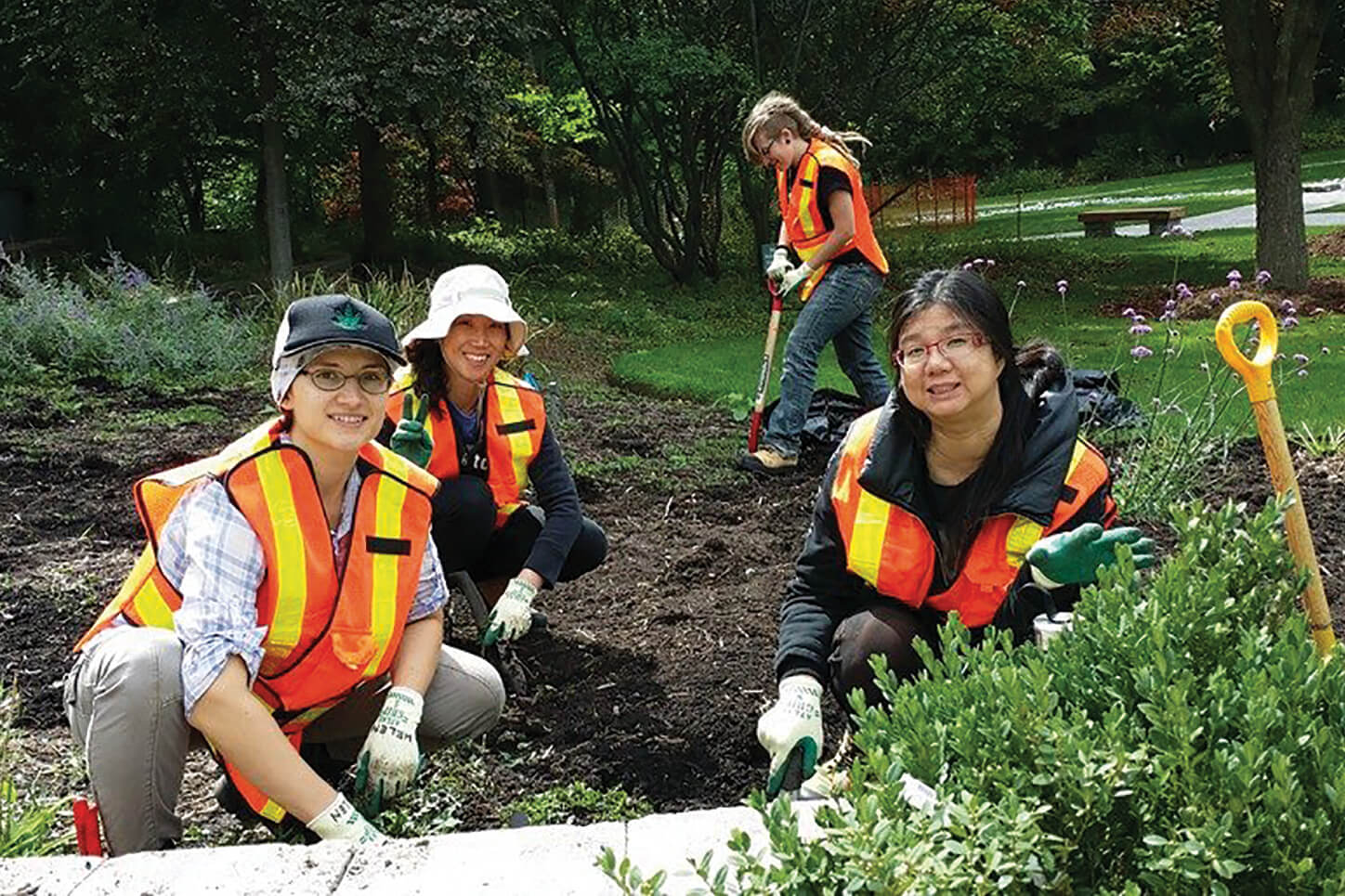 women working in a garden