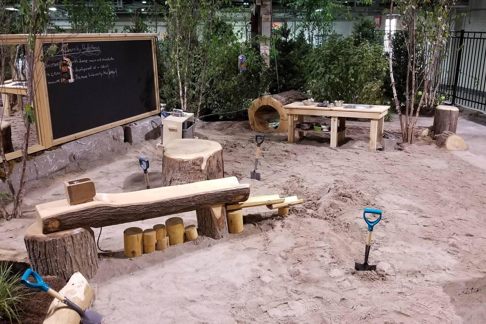 feature garden at home and garden show