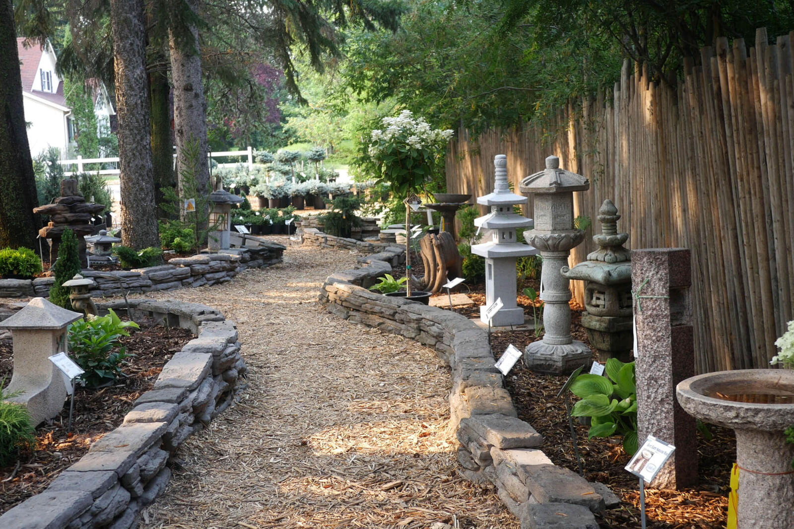 outdoor display of good