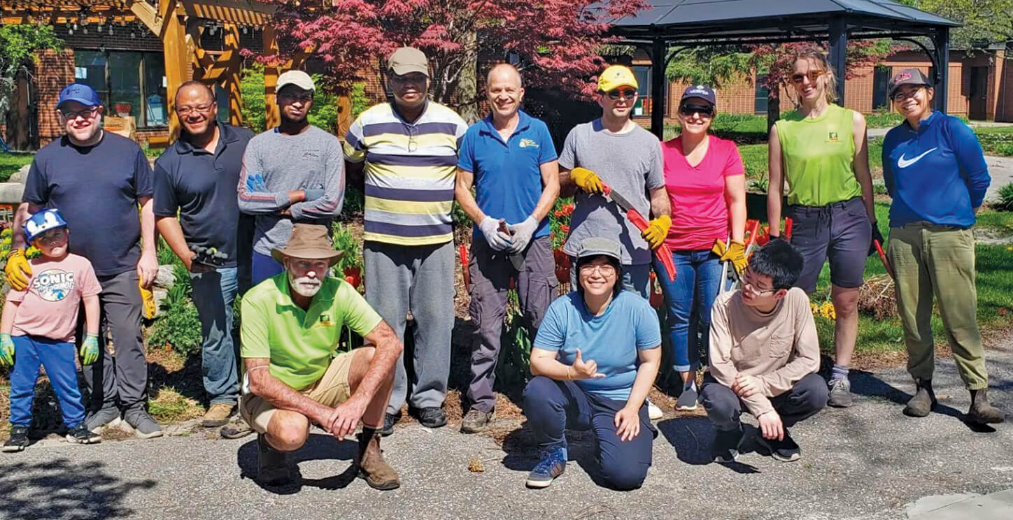Volunteers stop for a group photo