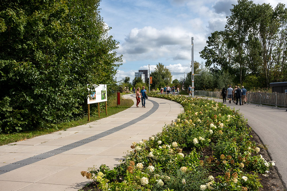 Floriade walkways
