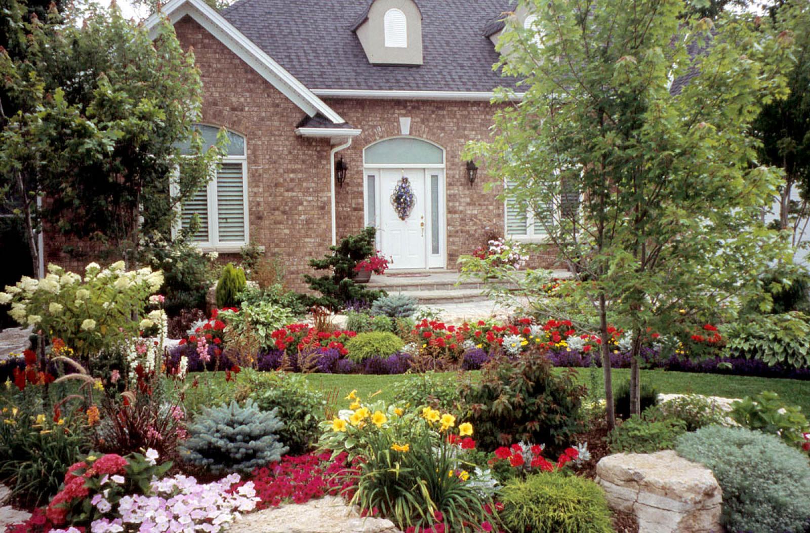 Landscaping builds equity - Landscape Ontario