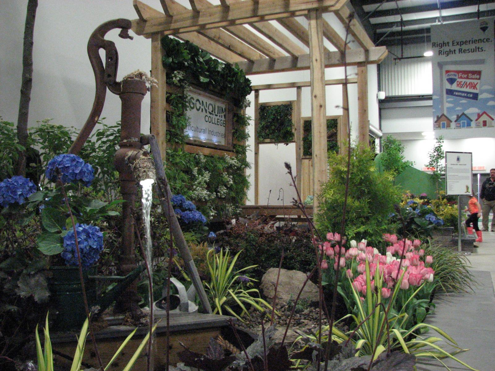  Landscape Ontario booth at Living Landscapes 2019 needs VOLUNTEERS