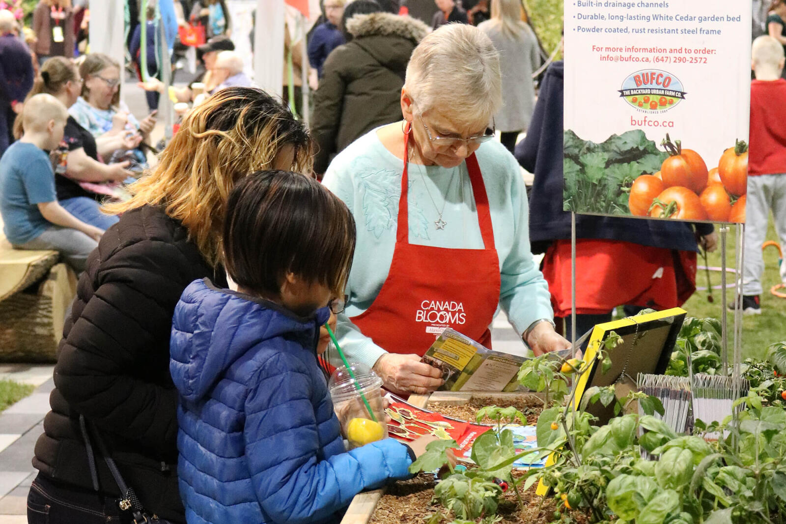 Families get a taste of spring at Canada Blooms