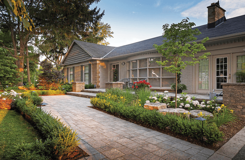 Front yard fantastic - Landscape Ontario