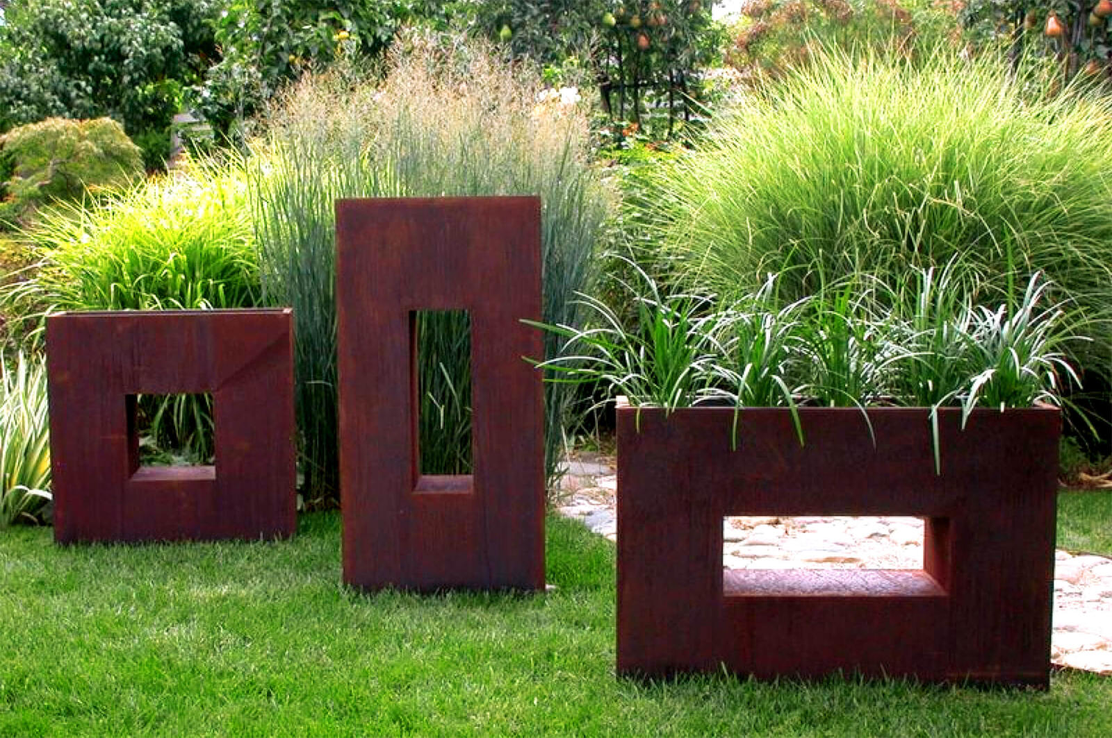 Toronto Green Streets gives companies a chance to create head-turning city gardens.