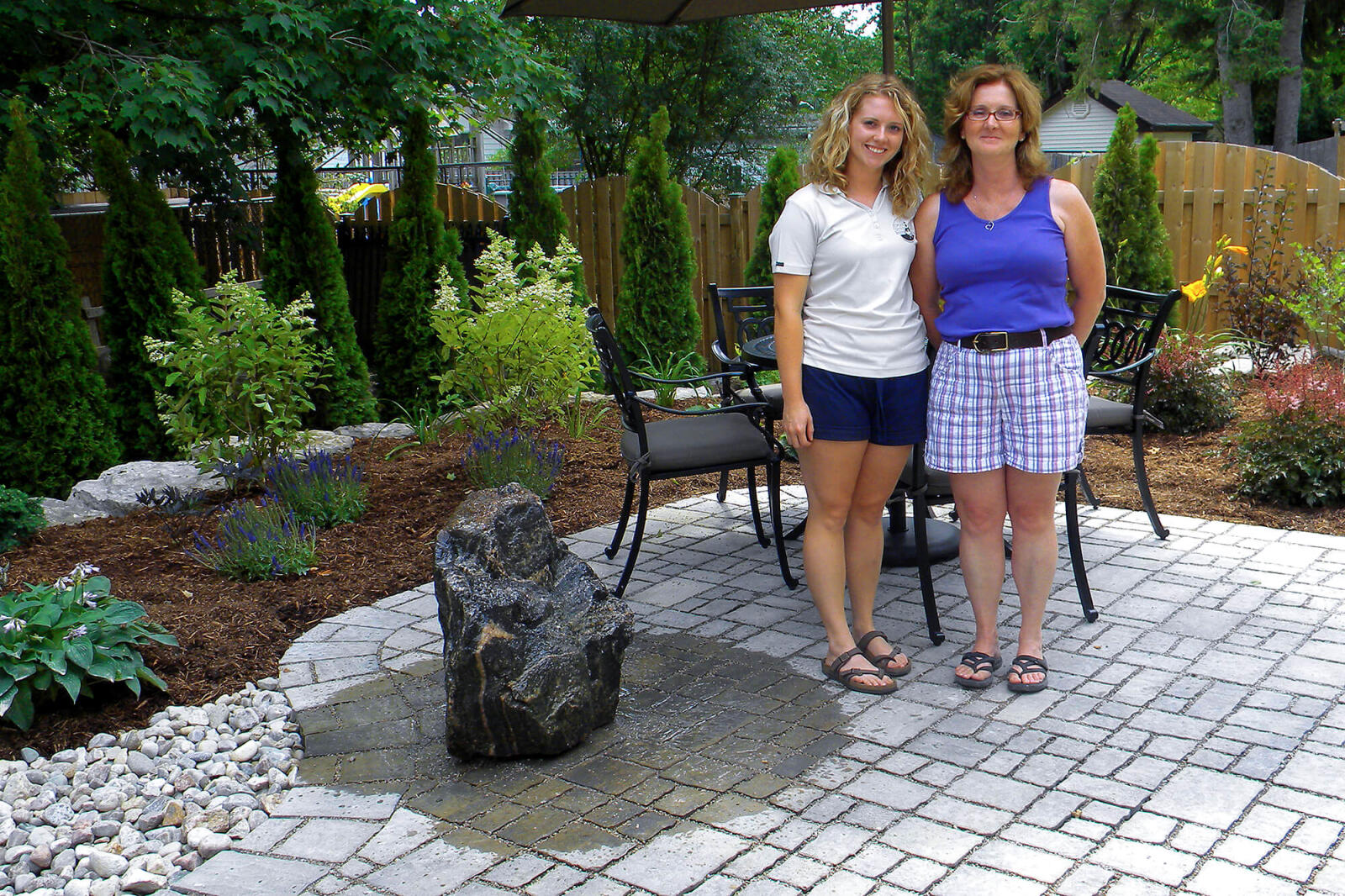 London Chapter members showcase their talent in garden tour