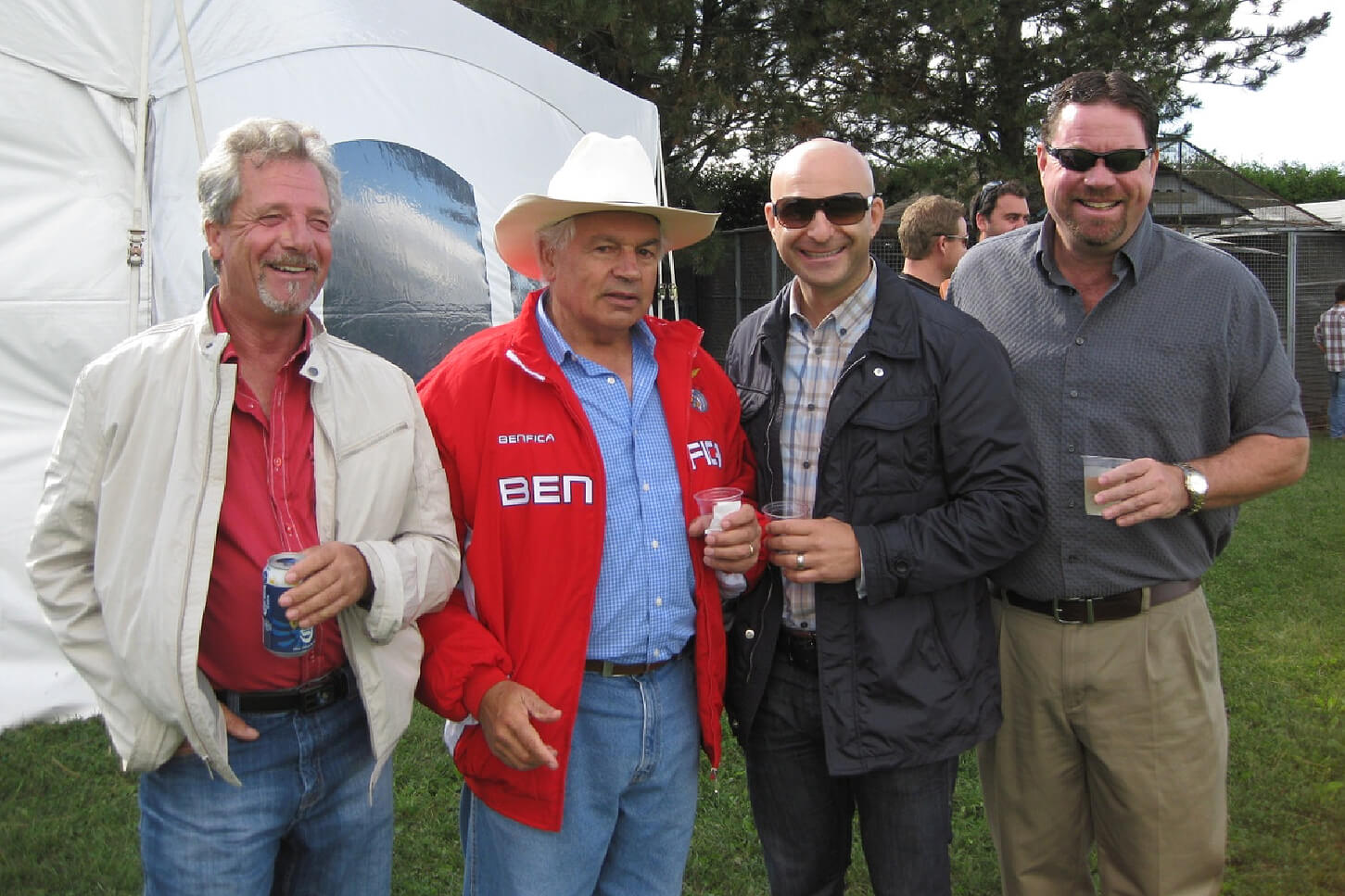 From left, LO family members help Jose Melo celebrate his company’s  40th anniversary: Eddie Almeida of Almeida and Almeida Landscaping, Woodbridge; Jose Melo, Pat Lamanna, G&L Group of Companies, Concord; Charlie Wilson, president of Bruce Wilson Landscaping, Kleinburg.