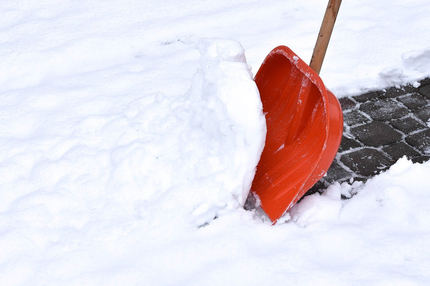 Metrolinx accepting submissions for snow and ice removal