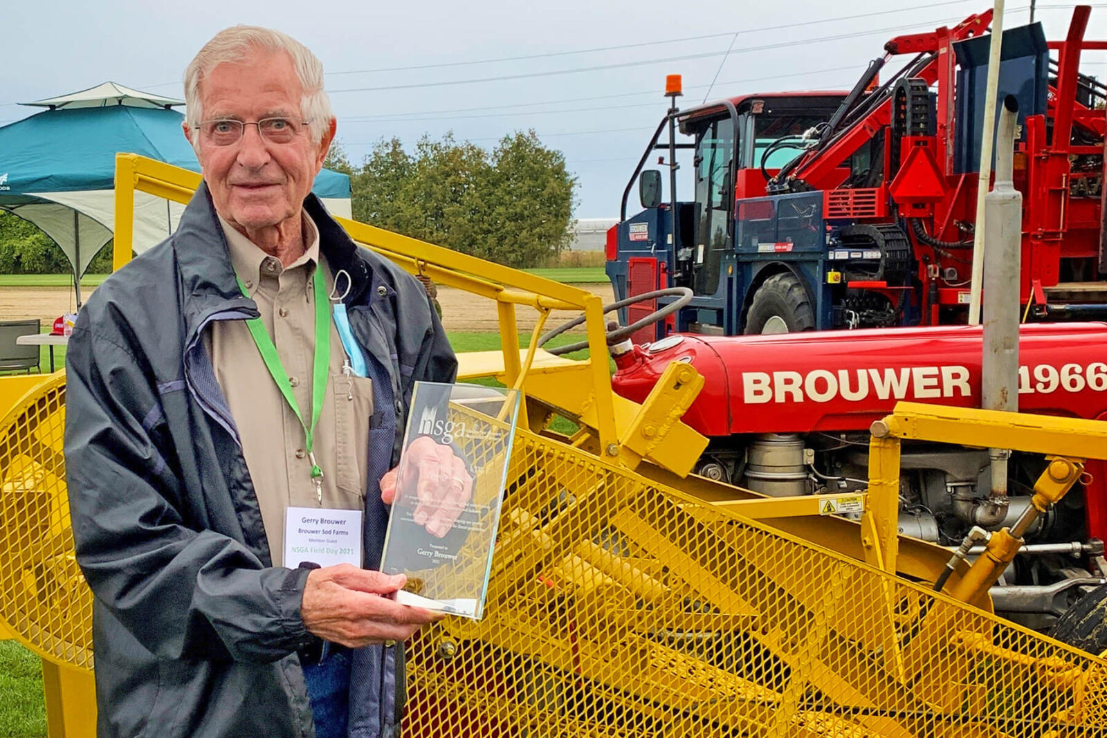 Gerry Brouwer receives inaugural NSGA Legacy award