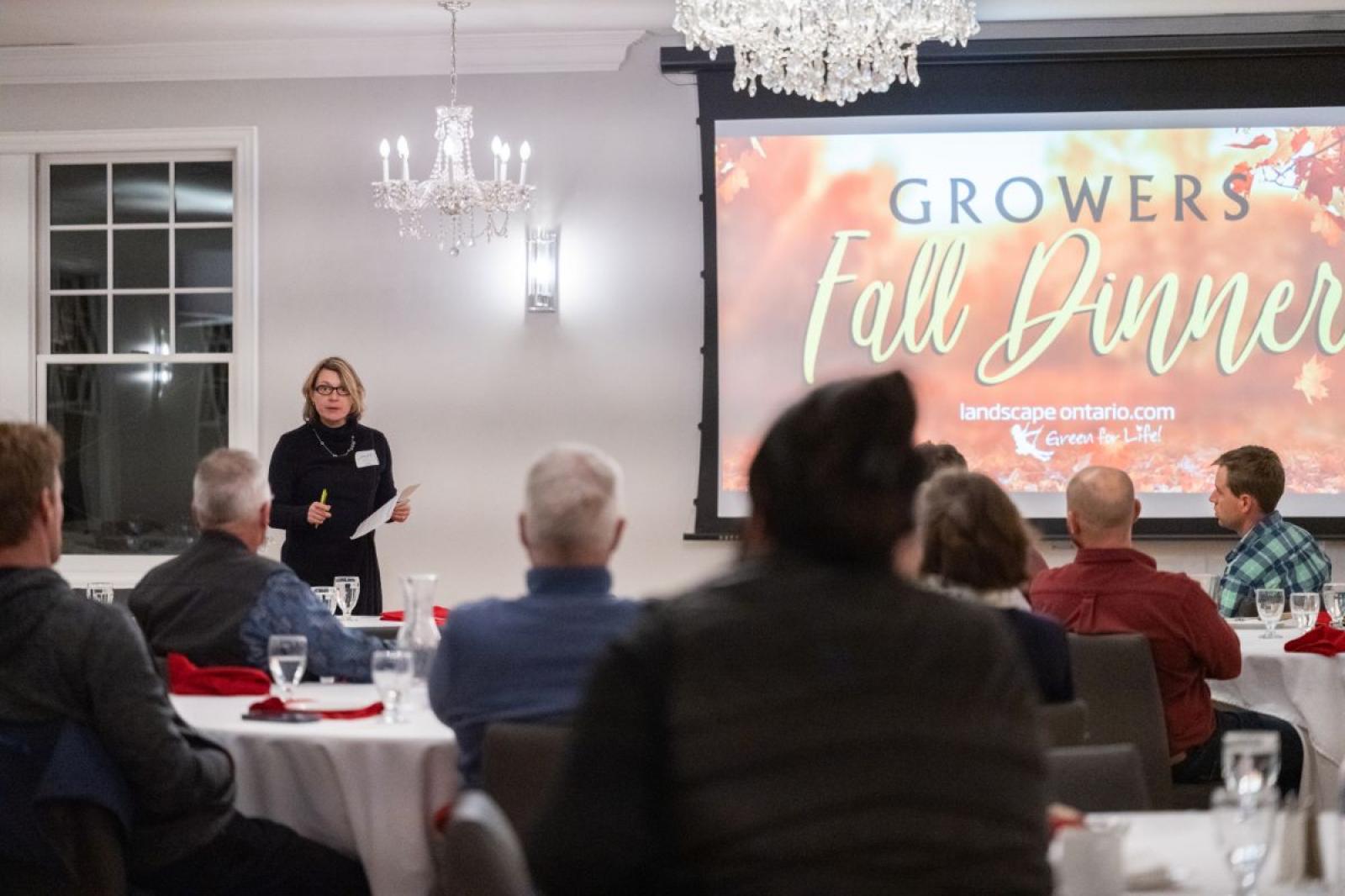 Fall dinner unites growers on issues